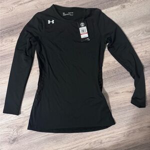 Under Armour Women's Black Long Sleeve Athletic Tee